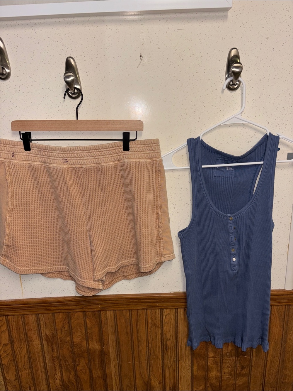 Aerie - Waffle Knit Lounge Shorts & Blue Ribbed Tank Set (size X-large)